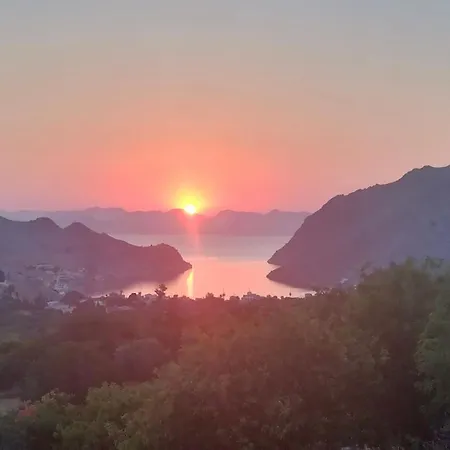 Mansion House With Terrace And Fantastic View! Apartment *